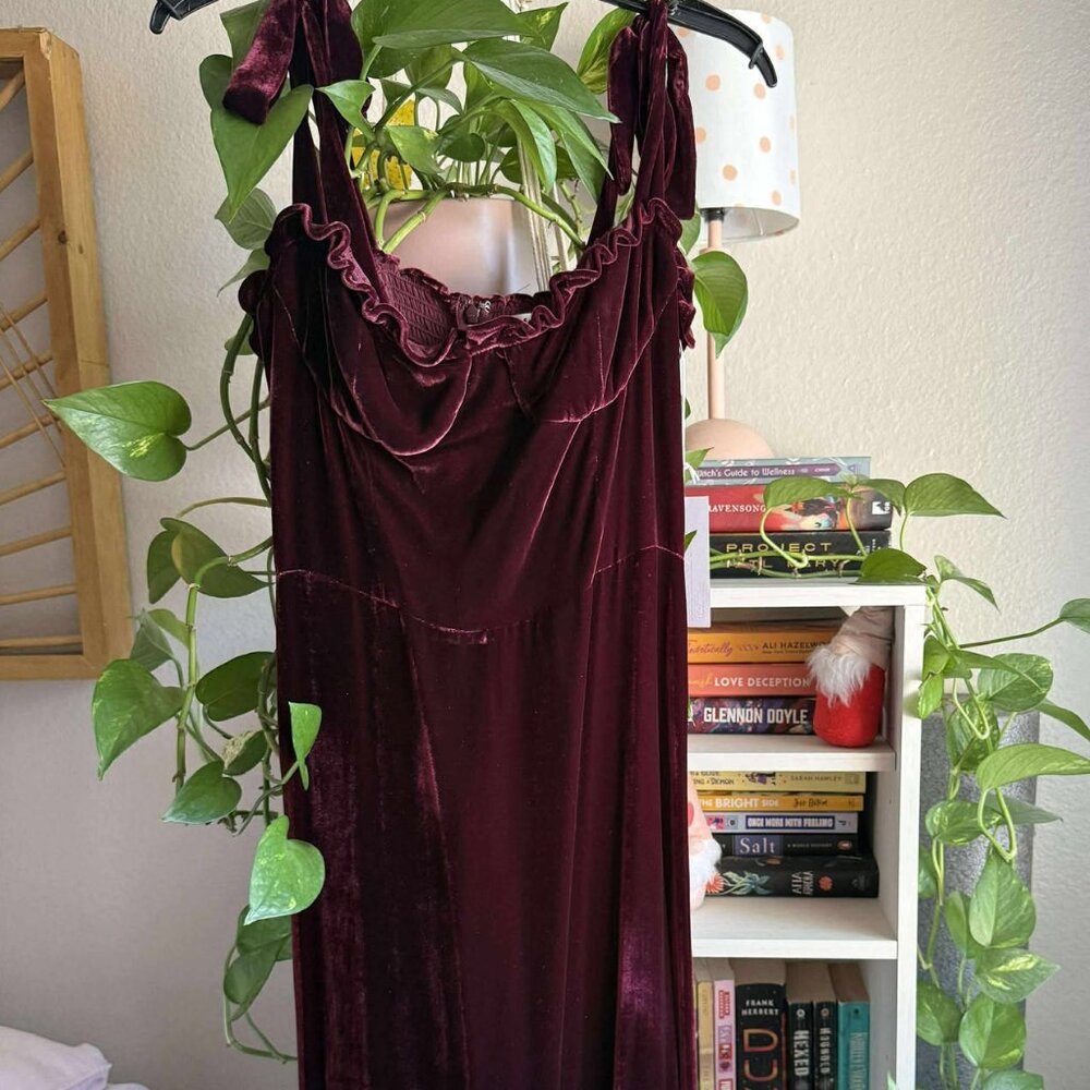 Antoinette dress - size 4